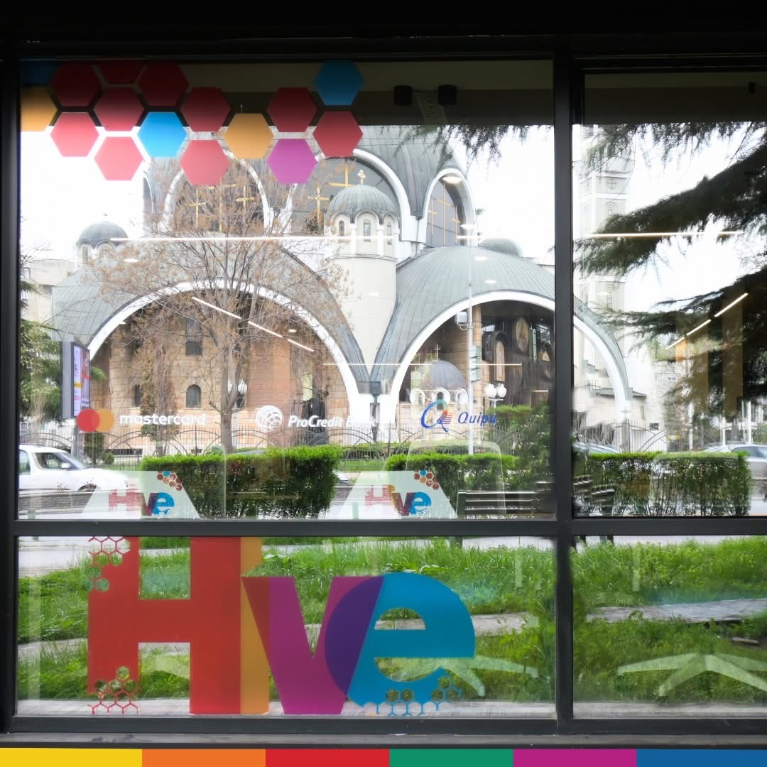 Брендирање на излог